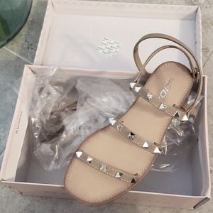 NIB Soda sandals, nude with silver studs, size 5.5